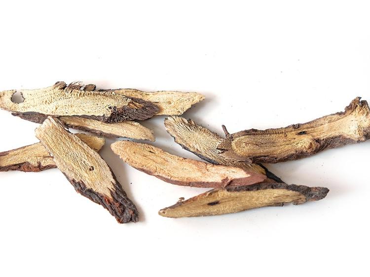 阴虚肝火旺嗓子干?3类调理方法帮你缓解(图1) 阴虚肝火旺嗓子干?3类调理方法帮你缓解