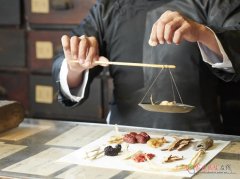 川乌能缓解关节痛？这些功效与安全要点必须知道