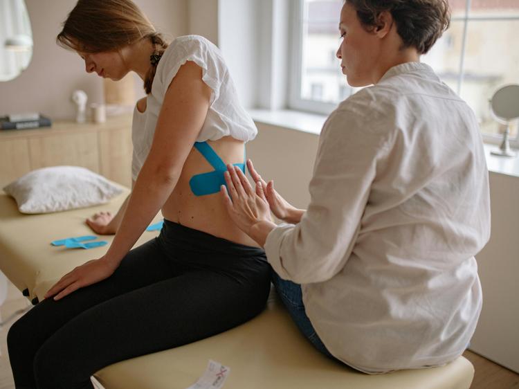 长期手淫与腰酸腰疼？科学辨因+多维度调理指南