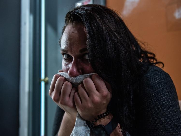 出汗像“水龙头”关不住？多汗症科学应对指南